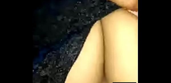 indian lady show boobs in whatsapp video call